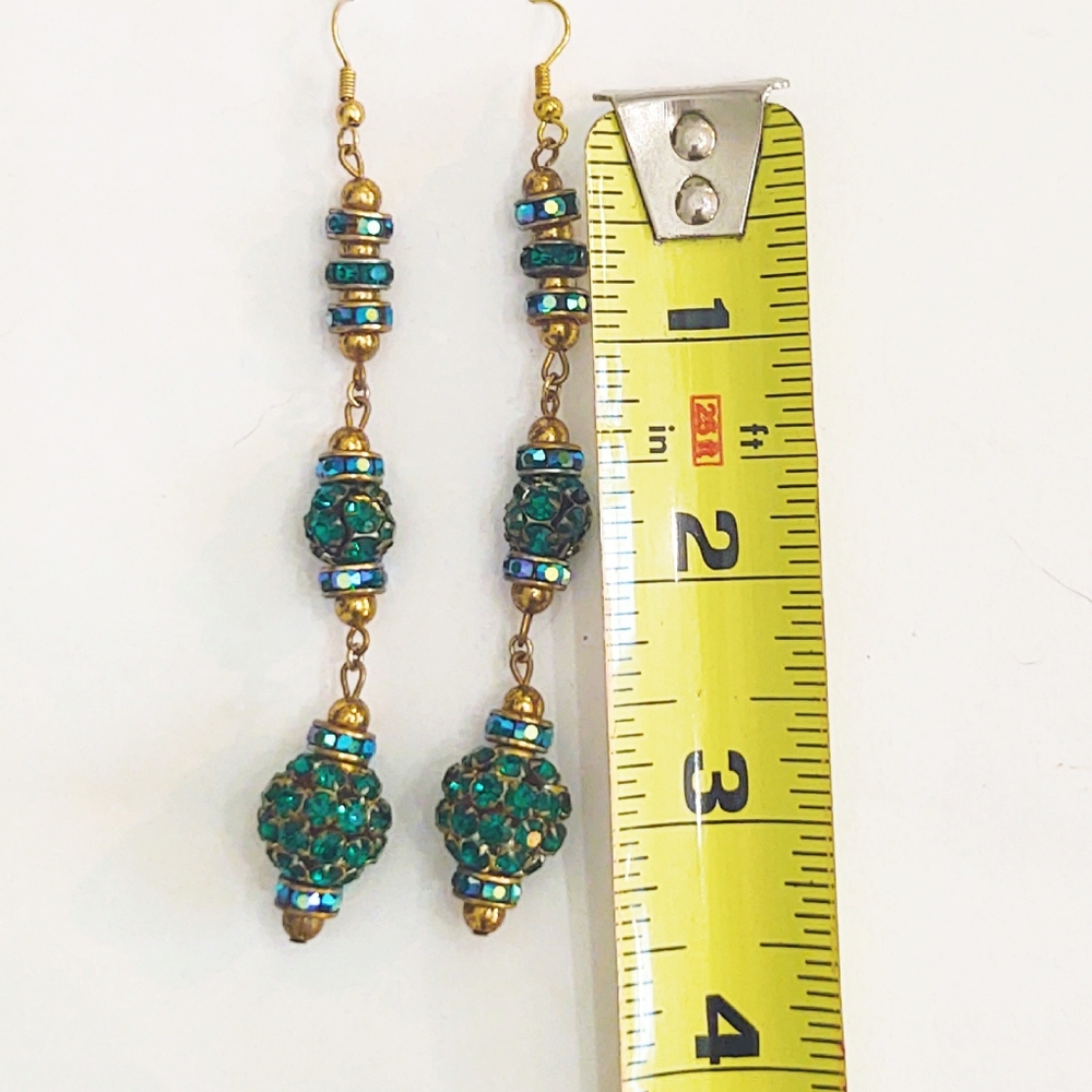 Vintage Green Crystal AB and Gold Pierced Long Dangle Earrings - Picture 3 of 5